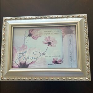 HALLMARK Friends Forever Music Box